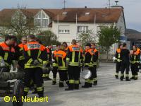 Sammeln zum Abmarsch am Feuerwehrhaus